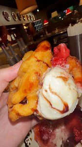 Big Back Funnel Cake Strawberry Sundae Sandwich‼️🍓 🍰 🥪 Made by @Ramy_Keita x @ScottMcnally at Ruby Tuesday in Aurora, Colorado! #bigbackactivities #bigback #funnelcake #strawberries #sandwich #dessert | The Munchies