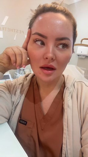 Christmas has arrived at DAY Medical Aesthetics! The grinch inside me has SLIGHTLY thawed 💚🤣 I’ve got Black Friday Deals for you lovely lot! Plus little treats for everyone in December! ❤️ Plus another HUGE raffle to be won! Tis the season and all that 🎅🏼🎄 #barnsley #aesthetics #blackfridaydeals | DAY Medical Aesthetics