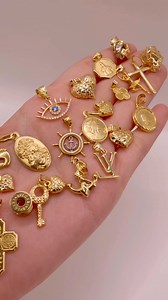 49 reactions · 41 shares | invest in saudi gold 18K PENDANTS✨朗 | Mîchelle Jarales | Facebook