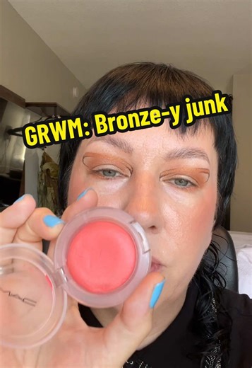 Liz.Layton.mua on TikTok