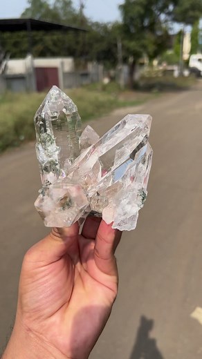 1.5K views · 106 reactions | Extraordinary Specimen of Amazingly Formed & Beautifully Terminated, Super Clear Himalayan Quartz Crystals found in very High Altitudes. Size: 5 x 4.5 inch, Weight: 611 grams. #mineral #minerals #fineminerals #quartz #superbminerals #mineralsofig #crystal #crystals #mineralcollector #geology #geologist #mineralspecimen | Superb Minerals | Facebook