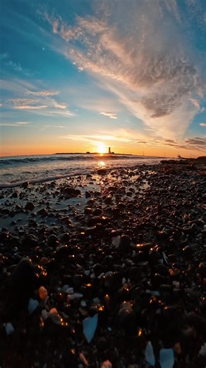The lighthouse in Reykjavik Iceland 🇮🇸 #iceland | John Derting