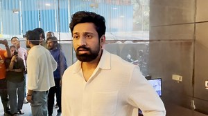 Rajat Dalal Spotted First Time After Bigg Boss 18 Finale, Paps Call Him REAL WINNER Bigg Boss 18 fame Rajat Dalal spotted in the city for the first time after BB 18 finale. #bb18 #rajatdalal #KaranVeerMehra | Telly Reporter