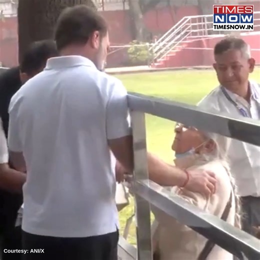 10K views · 250 reactions | Delhi: Congress MP and Lok Sabha LoP Rahul Gandhi arrives at AICC headquarters for the Congress Working Committee (CWC) meeting #RahulGandhi | TIMES NOW | Facebook