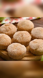 These Snickerdoodle Apple Muffins consist of a moist, flavorful muffin with chunks of tender apple throughout! Combined with a cinnamon sugar coating, these muffins are a Fall favorite! Recipe>> https://thecookinchicks.com/snickerdoodle-apple-muffins/ | The Cookin' Chicks