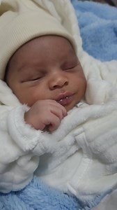 Kuri kumborarika here kumba kwacho navo Comrade awa tanzwa mufunge uyu ndiye #TheNotoriousKapfupi manje🤣 | Ngaa Zw