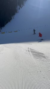 🗻🤩 Acum in #PoianaBrasov! 🕦09:46⛷️🏂 #perfectslopes #downhill #skiing and #snowboarding | Poiana Brasov