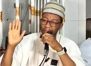 1.4K views · 112 reactions | KARE ANNABI (SAW) HAKKI NE A WUYAN KOWA || Malam Anas Idris Muhammad | Sawaba Media | Facebook