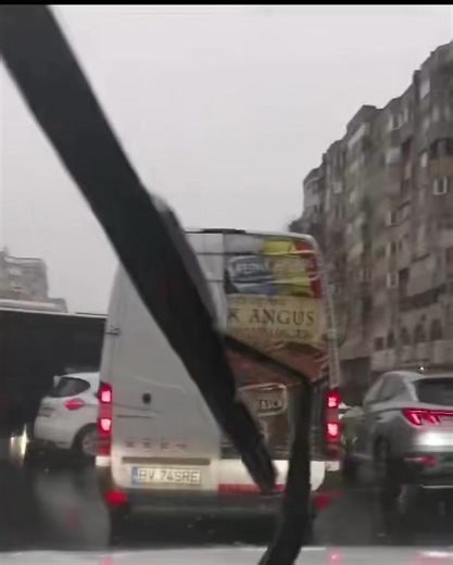 6K views · 84 reactions | Nu funcționează semafoarele în intersecția de la Trocadero! Iată cum se circulă în zonă | Constanta INFO | Facebook