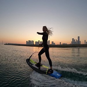 48 reactions · 11 shares | Push your limits with JETSURF®️ - the lightest motorized surfboard. Fun and thrill guaranteed! | Jetsurf USA | Facebook