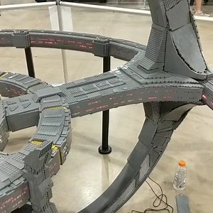 Updated video with builder interview –> http://bit.ly/2WSGwii Gigantic LEGO Deep Space 9 station from Star Trek! Built by Adrian Drake from 75,000 pieces. | Beyond the Brick
