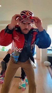 2.7K views · 197 reactions | EAVESDROP. Friday. WHO’S READY?? 勞沈 | SonReal | Facebook