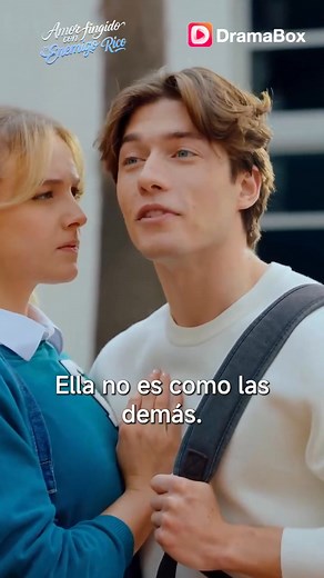 Ver la película completa🔗https://short.inbeidou.ai/link/dramabox/serial/2dNiQrSy/12 ⬆️⬆️Haz clic en el enlace para descargar la aplicación Busca el título: “Amor fingido con mi enemigo rico” para ver el cortometraje dramático completo⬆️⬆️ 📺Sinopsis:🔥🔥🔥"Cuando una chica con carácter se traslada a la escuela secundaria Lago Norte, no espera tener un rollo de una noche con el heredero de la familia Bermúdez, su némesis de la infancia, y menos aún terminar aliándose con él para fastidiar a sus