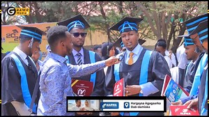 Shacabka Somaliland Oo Xujo Looga Dhigay Sida Ay Ugu Codeeyaan Saxafiyiinta U Sharaxan Xildhibaanimada . | Yaasir Axmed Abdilahi