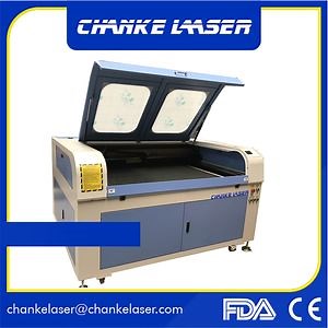 [Hot Item] Pet Tag Name Plate Laser Engraving Cutting Machine