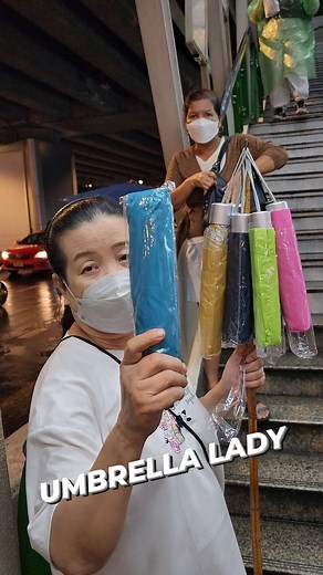 9K views | Bangkok Heavy Rain Tonight but dont worry just buy an umbrella 100THB #bangkok #bangkokrain #bangkokupdate #nanabts #bangkokmonsoon #thisisthailand #thailand #bangkoktoday #undermyumbrella | Global Travel Mate | Facebook