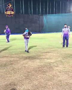 😃 Can you guess this bowling action from #AkilaDananjaya 👀 #HoldingTheFort🏰 | Galle Gladiators