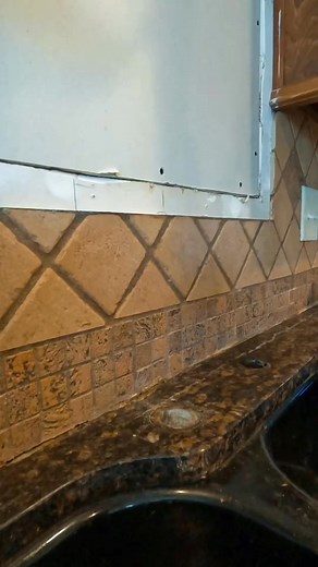 These top mount kitchen faucets 🤤 I had the pleasure of installing one of these @Pfister Faucets kitchen faucets for a client today. Super simple, still gotta get under the sink to connect | Allison Alexa