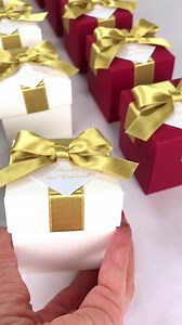 Black & Gold Wedding Favor Gift Box With Satin Ribbon, Bow and Your Names, Unique Personalized Gatsby Style Wedding Bonbonniere for Guests - Etsy UK