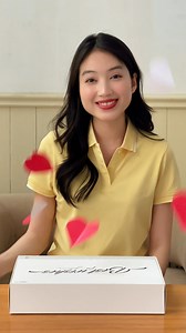 KHI ĐIỀU ĐẶC BIỆT XUẤT HIỆN Nàng không nói, nhưng nàng luôn mong chờ một điều đặc biệt. Một món quà đúng lúc có thể biến một ngày bình thường thành khoảnh khắc đáng nhớ. 💖 Một chút bất ngờ, một chút tinh tế – không chỉ khiến nàng hạnh phúc, mà còn tôn vinh vẻ đẹp riêng, cá tính riêng. Vậy hôm nay, nàng sẽ nhận được điều gì? ------ COUPLE TX - ĐA DỤNG & THỜI THƯỢNG Hotline: 1800 6516 #CoupleTX #CTX #UrbanCasual #BloomLikeHer | Couple TX