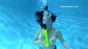 Woman breathplay underwater