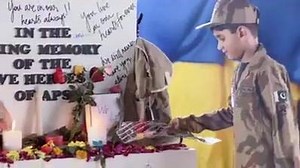 Ali Azmat brings the will of fighting back to win the battle. 'Jeetain Gay Hum', official video. | Hum Pakistani Kisi Se Kam Nahi