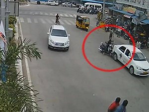 Love at First Site Accident | Caught By CCTV Cam | Live Accidents in India | Tirupati Traffic Police 243. Love at First Site Accident @ Leela Mahal Circle on 15.08.2016 at 12.13 pm Respected Viewers, You may decide who's fault caused this incident or accident????? That is the advantage of CC Cam, so please take care yourself while on roads...if you want to see more and more our Tirupati Police You Tube Channel Videos regarding Accidents, Crime and Awareness Videos, you may please visit our site 
