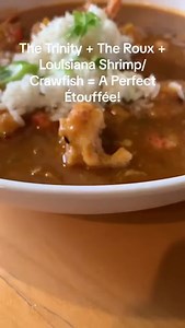 This is where it all happens… Reconcile Interns are in the lab with Chef Simone learning culinary fundamentals in a hands-on cooking demonstration! Mmmm… Look at that Étouffée! C’est Bon! | Café Reconcile | Facebook