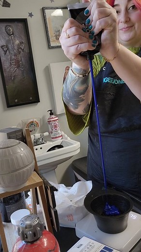 Blue 💠 Sapphire Touch Up 💠 A fun blue filled day with my girl Kimberly 😺 I've done a lot of blues lately...a trend or just a coincidence?? 🤔 I used @dangerjonescreative Lightener for her root, toned with Gloss Toner 8-7 and used Solitude and Dopamine for her color 💙🖤 Protected her hair with @k18hair and styled with @caliberbeauty Lumina Infrared Iron 🔥 #beautylaunchpad #modernsalon #dangerjonescreative #cosmoprofbeauty #licensedtocreate @cosmoprofbeauty #atlantavivids #vividhaireducation 