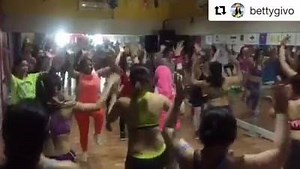 #Indonesia is doing #theBOMBAY !! 💃🏼🎉🌟 #bombaymadness #dothebombay | Francesca Maria