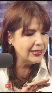 Como profesional Sanitario puedo orientarte sobre todo tipo de salud. 💪 1. Salud física Es el buen funcionamiento del cuerpo y de todos sus sistemas (corazón, pulmones, músculos, huesos, etc.). 👉 Se mantiene con ejercicio, alimentación equilibrada, descanso y chequeos médicos. ⸻ 🧠 2. Salud mental o emocional Se refiere al equilibrio psicológico: cómo gestionamos los pensamientos, emociones y comportamientos. 👉 Incluye la autoestima, la estabilidad emocional y la capacidad de adaptarse al est