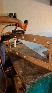 7.9M views · 209K reactions | Espejo tipo Hollywood de madera reciclada, con menos de $300 pesos  #kemonoo #carpintero #palets #espejo ￼ | Kemono.o #2 | Facebook