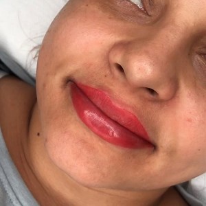 💎Pmu Lippen💎 ⏱Haltbarkeit: 2-3 Kahren⏱ 💶Kosten: 230€💶 ⌛️Dauer: 2 Std⏳ #pmu#pmulips#pmuhamburg#browliftinghburg#browlaminierung#browlaminierunghamburg#beautysalon#beautyhamburg#selfcare | JB Brows Hamburg Microblading und Powder Brows - Harburg Rathaus