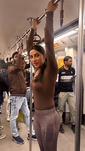 253K views · 4K reactions | Pull-ups in delhi metro  public reaction  . . . #gym #delhimetro #explorepage #reels #viral | Punom Yadav | Facebook