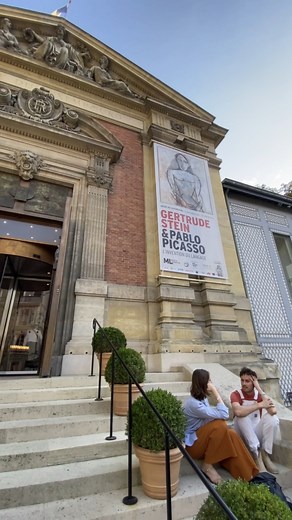 C’est le jour J 🎉 L’exposition "Gertrude Stein et Pablo Picasso. L'invention du langage" vient d’ouvrir ses portes au Musée du Luxembourg ! Retracez la complicité artistique qui lie les deux icônes Gertrude Stein et Pablo Picasso, et explorez la postérité du cubisme à travers de grandes figures telles que Marcel Duchamp, Andy Warhol, Henri Matisse, Bruce Nauman, Bob Wilson, Hanne Darboven, Philip Glass et tant d’autres… #ExpoGertrudeStein, L’invention du langage 📆 Jusqu’au 28 janvier 2024 📍 @