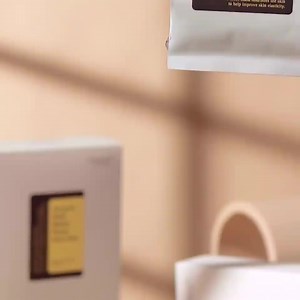 💛It's the ultimate DIY spa treatment to get your skin glowing, nourished & plump in just 10 minutes.👑Time to mask up, lean back and let the weekend roll in!✨⠀ ⠀cosrx snail muchin power sheet mask ✨💛 | Korean Beautycon - Bangladesh