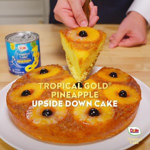 Easy and unforgettable. Made with our naturally sweeter, finest-quality pineapples🍍 this holiday dessert is a showstopper. | Dole Packaged Foods