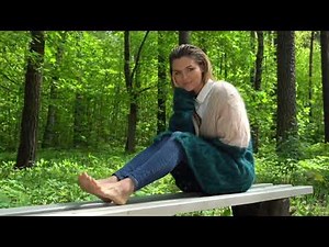 Nature & Beauty: Pretty Women’s Gorgeous Feet & Soles Up Close