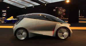 Icona Shows Off Electric City Car Concept In Paris | Carscoops