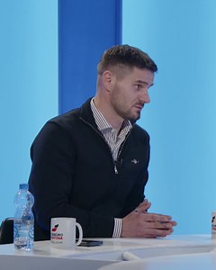 46K views · 182 reactions | “E KANË DITË SHUMË MIRË ÇKA KA ME JU KNU ATY, ME KANË NORMAL I KISH THANË JO – NUK E KA SHTI ME ZOR, SE KA KAPË PËR VESHI”/ Debati Olluri - Spahiu #T7 #PRESSING | T7 Videos | Facebook