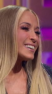 57K views · 322 reactions | Yuri ha ayudado a cambiar vidas de niños con su música y esta fan se lo agradece 凉 Juego de Voces, domingos 7P/6C por Univision. #JuegoDeVoces #JuegoDeVocesUS #Clippeo | El Gordo y La Flaca | Facebook