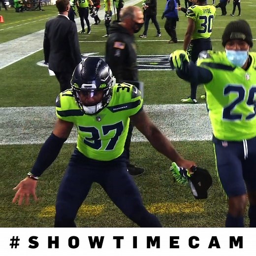 98K views · 766 reactions |  Bud Light #ShowtimeCam #BudLightCelly | NFL | Facebook