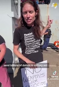 2.5K views · 289 reactions | Protesters in California put their bodies on the line and ensure that weapons being shipped to support Isr4el are stopped! 﫡‍♂ Activists found out about the shipment and have prevented it from leaving for the past 5 hours! ✅ #standwithPalestine #Stand4Palestine #genocide #GazaUnderAttack | DOAM - Documenting Oppression Against Muslims | Facebook