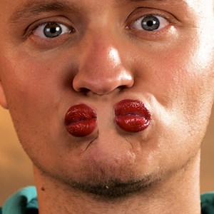 908K views · 4K reactions | Tested and busted viral internet hacks & myths: expectation vs reality! 勞 | 5-Minute Crafts | Facebook