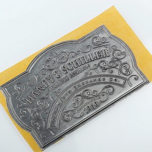 [Hot Item] Silver Matte Engraved Liquor Spirits Vodka Aluminum Bottle Label with Neck Label