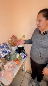 54K views · 3.2K reactions | “Esto es lo que sucede cuando la familia de Unidos por una Necesidad se une con el corazón ❤️ Hoy Yolanda y Víctor recibieron una gran bendición: alimento lleno de amor, solidaridad y esperanza. Gracias a cada persona que compartió un poco de su mesa.” | Unidos por una necesidad | Facebook