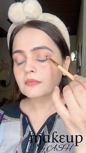 35 reactions | Simple Easy Eye Makeup Tricks . . . #makeup #makeuphacks #makeuptutorial #makeuptransformation | Makeup by ASH | Facebook