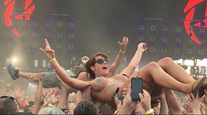 Halestorm Amen & drum solo Live 9-28-19 Louder Than Life 2019 Louisville KY - YTboob