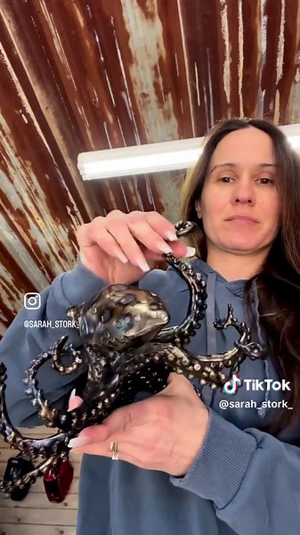 Finished the welded mini blue ringed octopus 🐙 #weldred #weldedart #welding #art #weldingwomen #womenartists