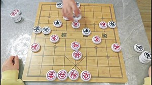 Chị gái phang không trượt phát nào! --------------------------------------------- Chơi ngay: https://fb.gg/play/chinese-chess-vh | Chinese Chess